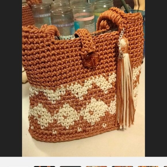 Designer Diamond Pattern Top Handle Handbag - Picture 1 of 6